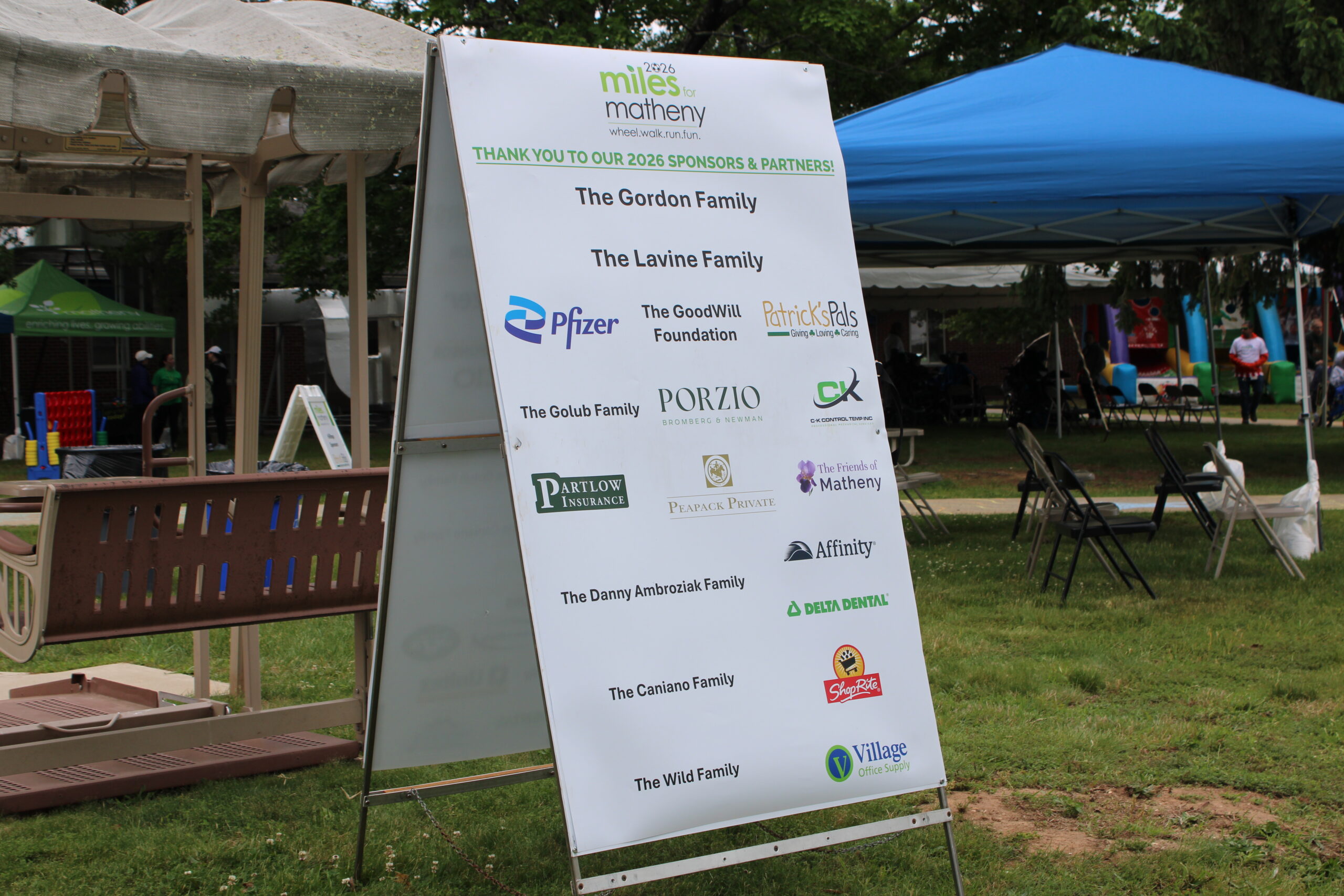 IMG_2035_sponsor sign