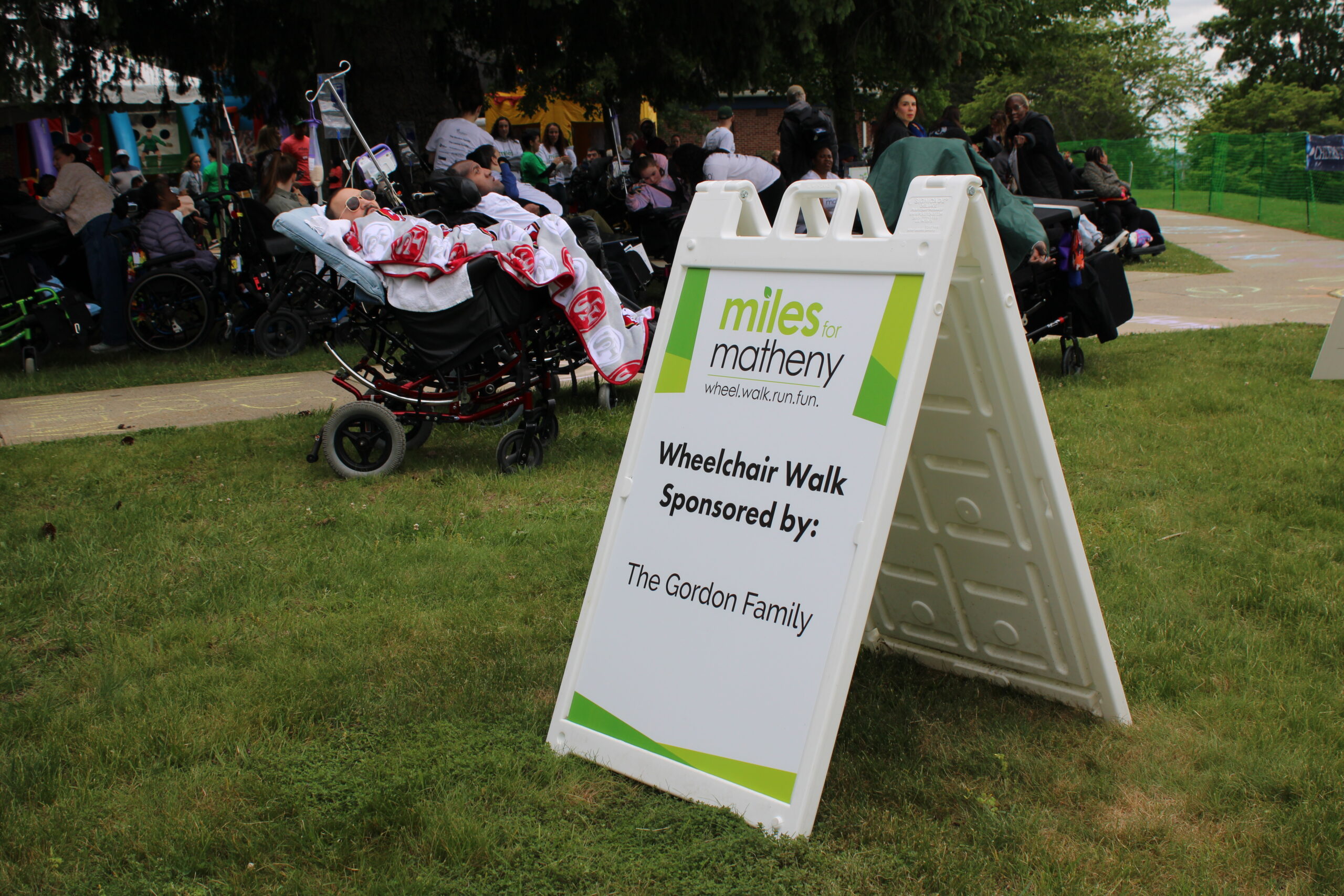 IMG_2254_wheelchair walk sponsor sign
